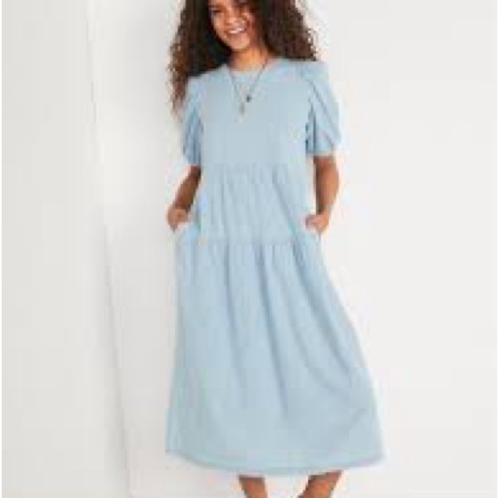 Old Navy tiered chambray puff sleeve dress